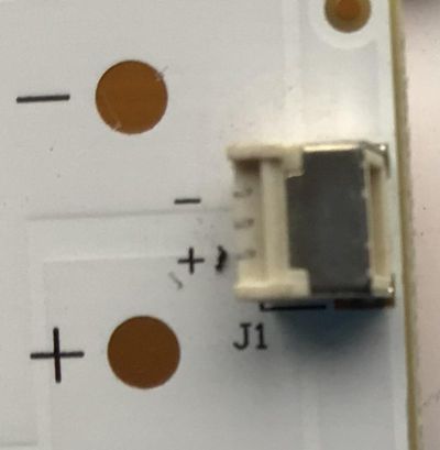 KIT DE LED'S PARA VIZIO ((INCOMPLETO SOLO 2 PIEZAS)) / NUMERO DE PARTE LBM280P0601-Q-2 / 64M8P43CAD42F / E74739 / PANEL TPT275B5-A014 REV:S11D / MODELOS E280-B1 LTT3PRBQ / D28H-C1 LTT3TFAR / NOTA IMPORTANTE:KIT CONSTA DE 3 PIEZAS EN TOTAL - Imagen 4